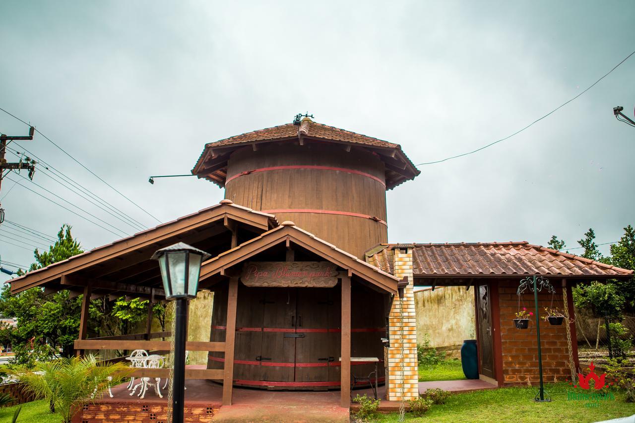 Hotel Blumenpark Rio Negro  Exteriör bild